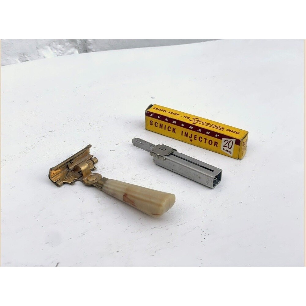 Vintage Eversharp Schick Injector Safety Razor w/ Blade Dispenser Retro Shaving
